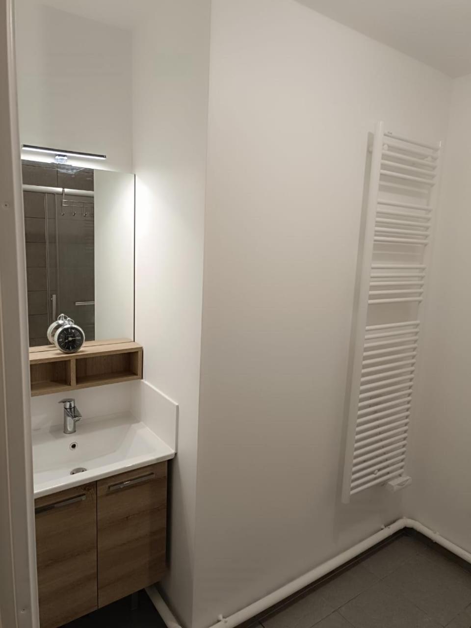 Bel Appartement Disponible Conflans-Sainte-Honorine Exteriör bild