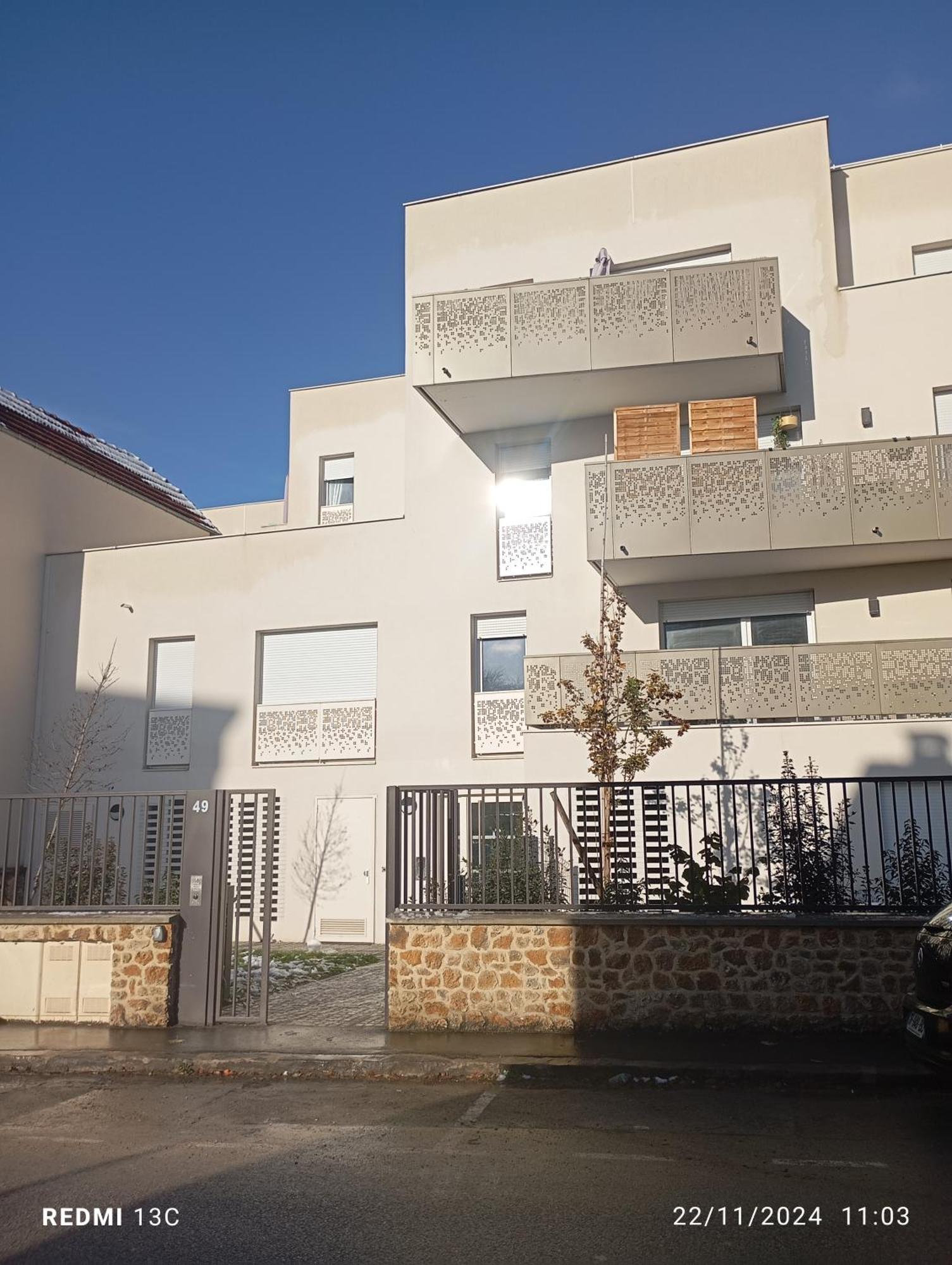 Bel Appartement Disponible Conflans-Sainte-Honorine Exteriör bild